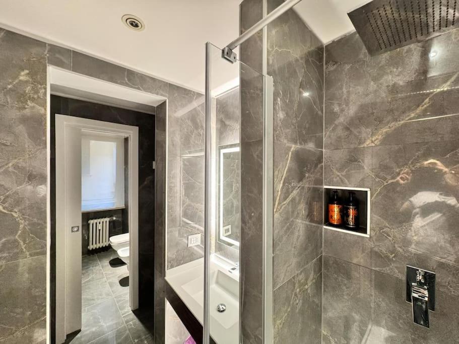 The Condotti - Luxury Serviced Appartement