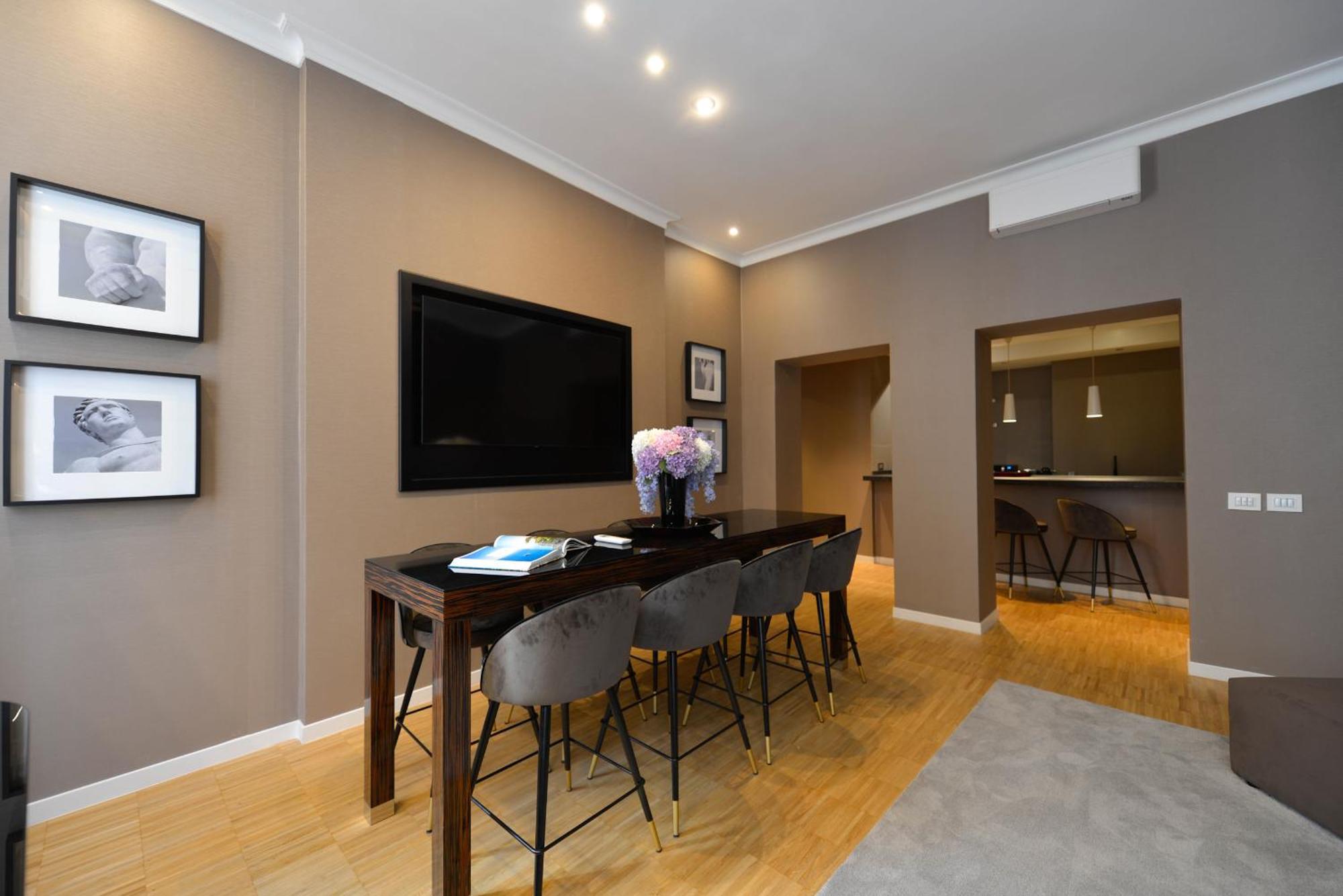The Condotti - Luxury Serviced Appartement *